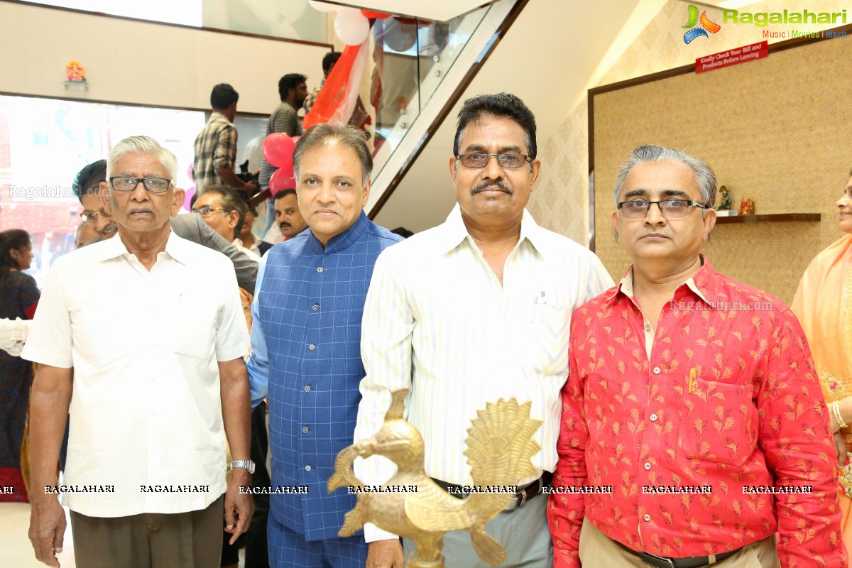 Kushal’s Fashion Jewellery Launches Its Flagship Store at Himayatnagar