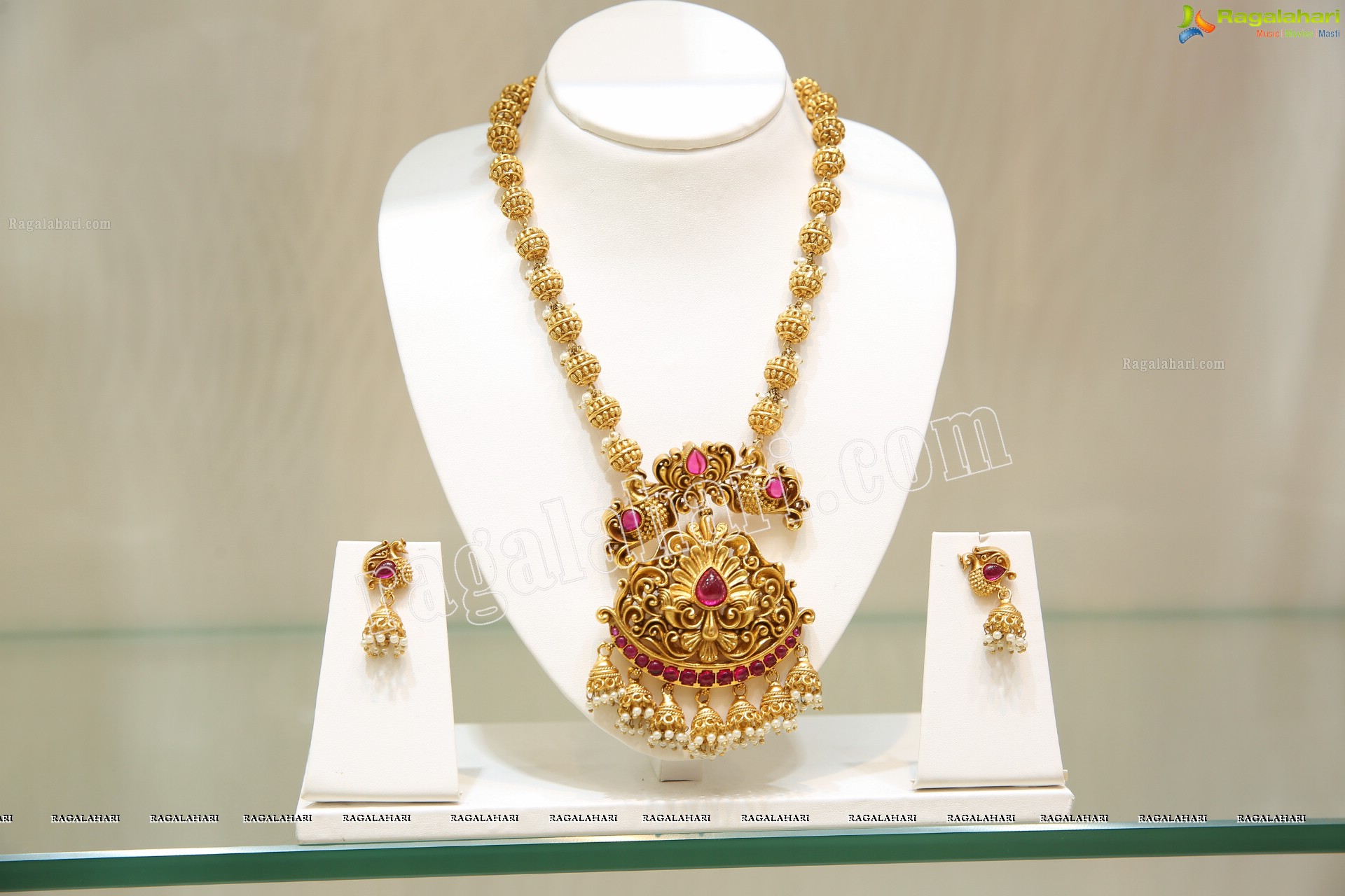 Kushal’s Fashion Jewellery Trendy Collection Showcase at Himayatnagar Store