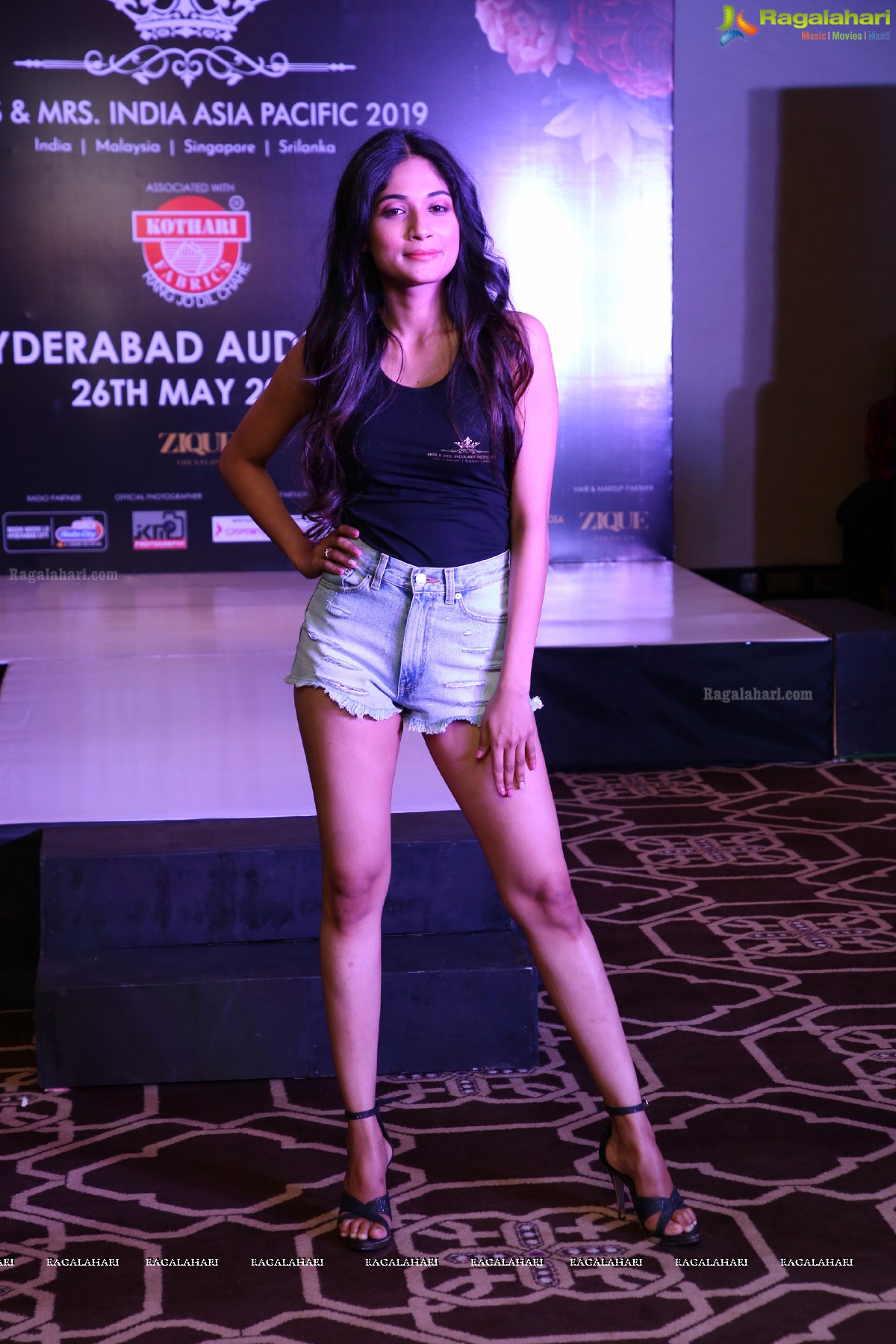 Miss & Mrs India Asia Pacific 2019 Hyd Auditions