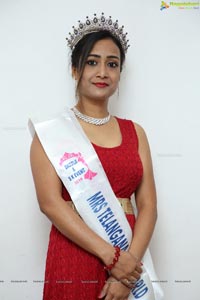 Miss & Mrs. Telangana India World 2019 Success Meet