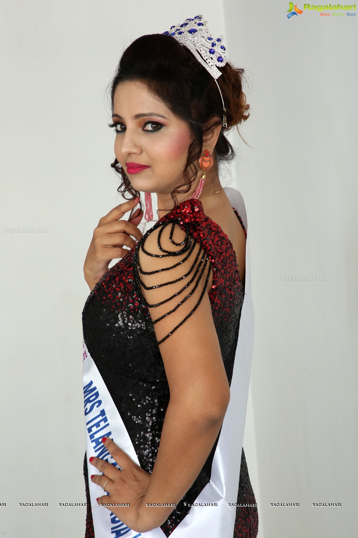 Miss & Mrs. Telangana India World 2019 Success Meet