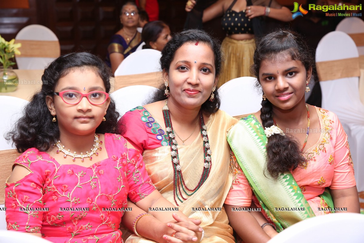 Mumz Hub and Mathrusakhi Foundation Celebrates Mother’s Day ‘Dear Mom’ at Taj Krishna Hotel