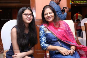 Mumz Hub and Mathrusakhi Foundation Organizes Dear Mom