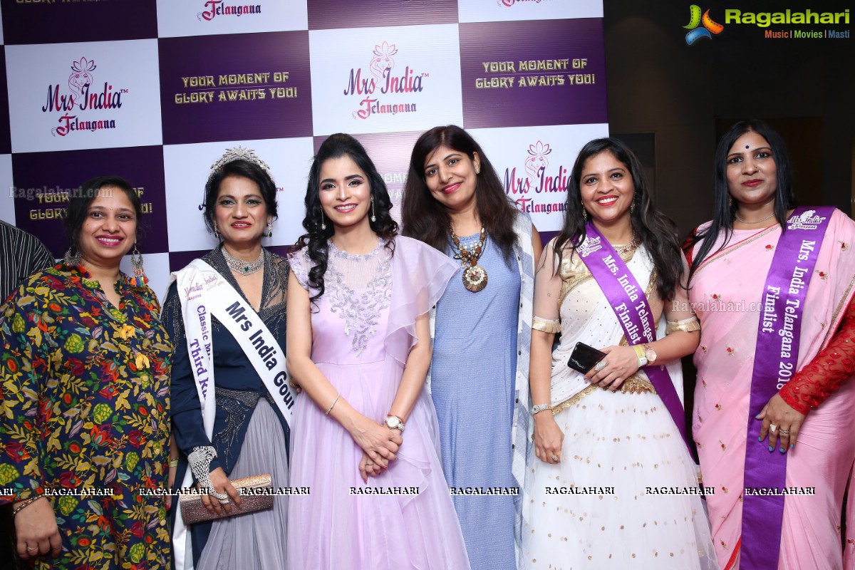 Mrs India Telangana 2019 Grand Finale at Hotel Marriott