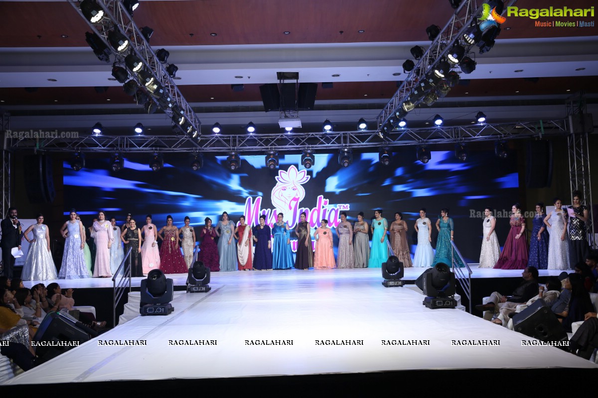 Mrs India Telangana 2019 Grand Finale at Hotel Marriott