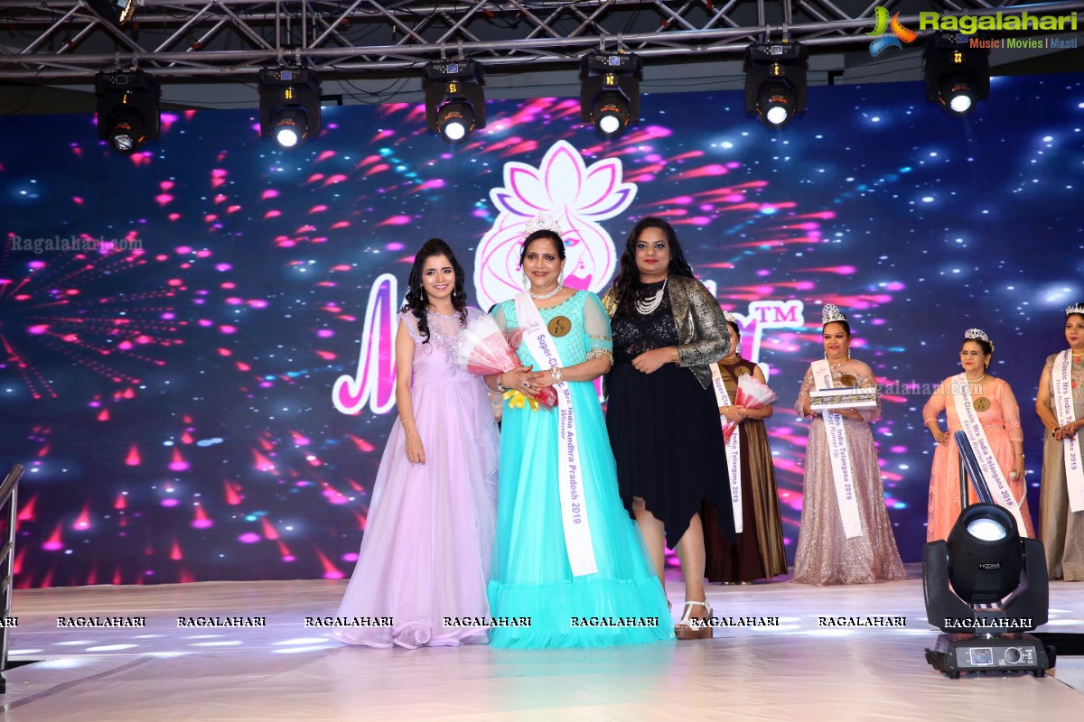 Mrs India Telangana 2019 Grand Finale at Hotel Marriott