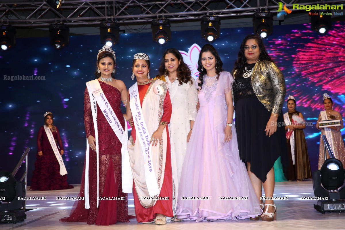 Mrs India Telangana 2019 Grand Finale at Hotel Marriott