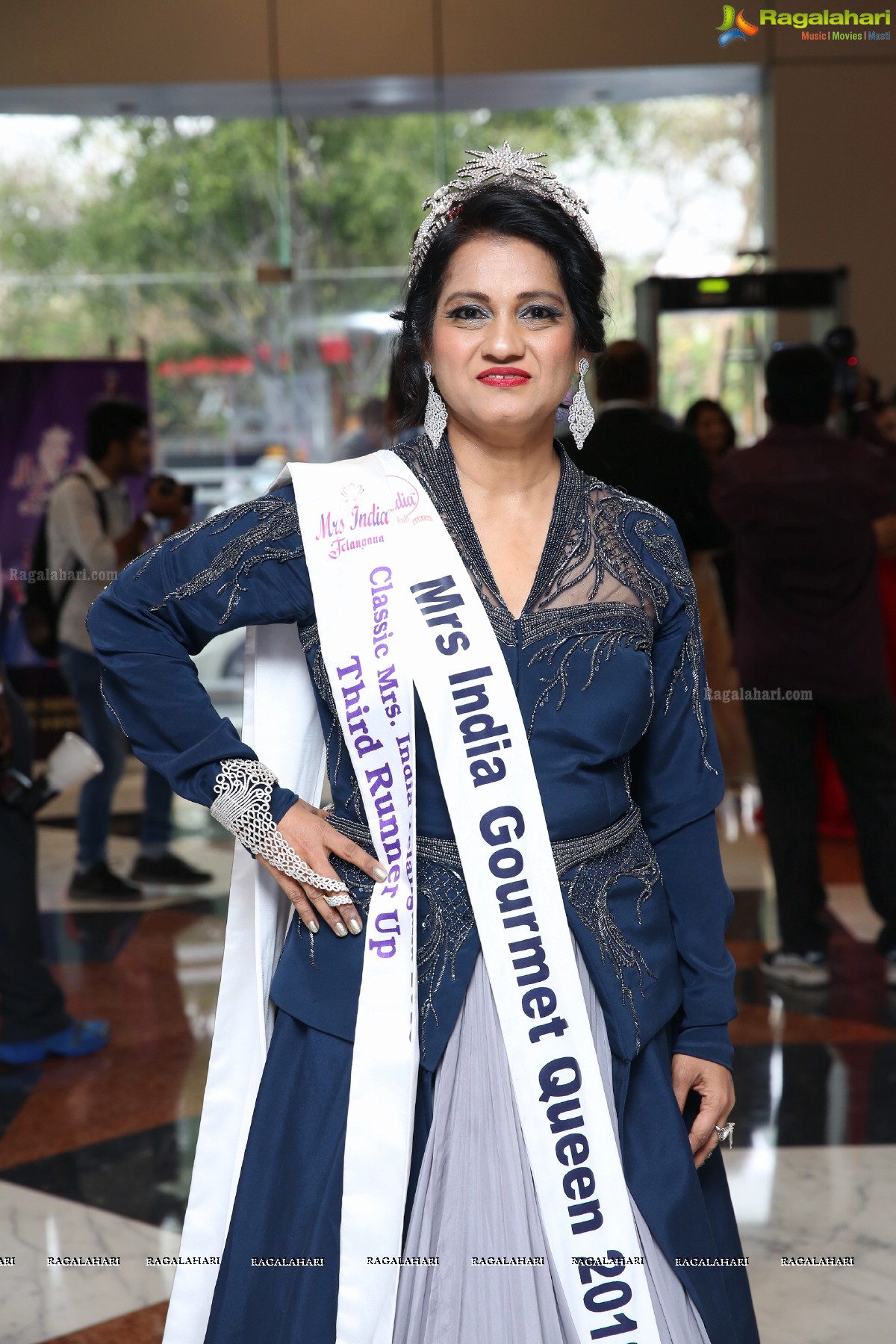 Mrs India Telangana 2019 Grand Finale at Hotel Marriott