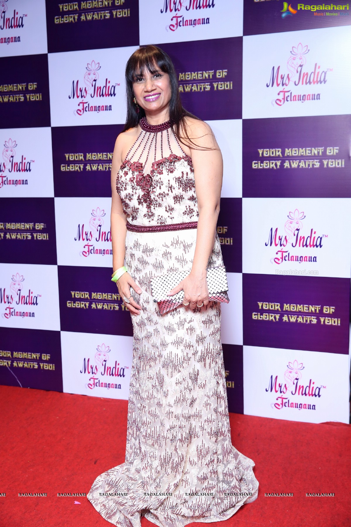 Mrs India Telangana 2019 Grand Finale at Hotel Marriott