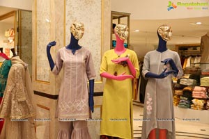 Neeru's Bloggers Meet & EID Sale at Banjara Hills Store