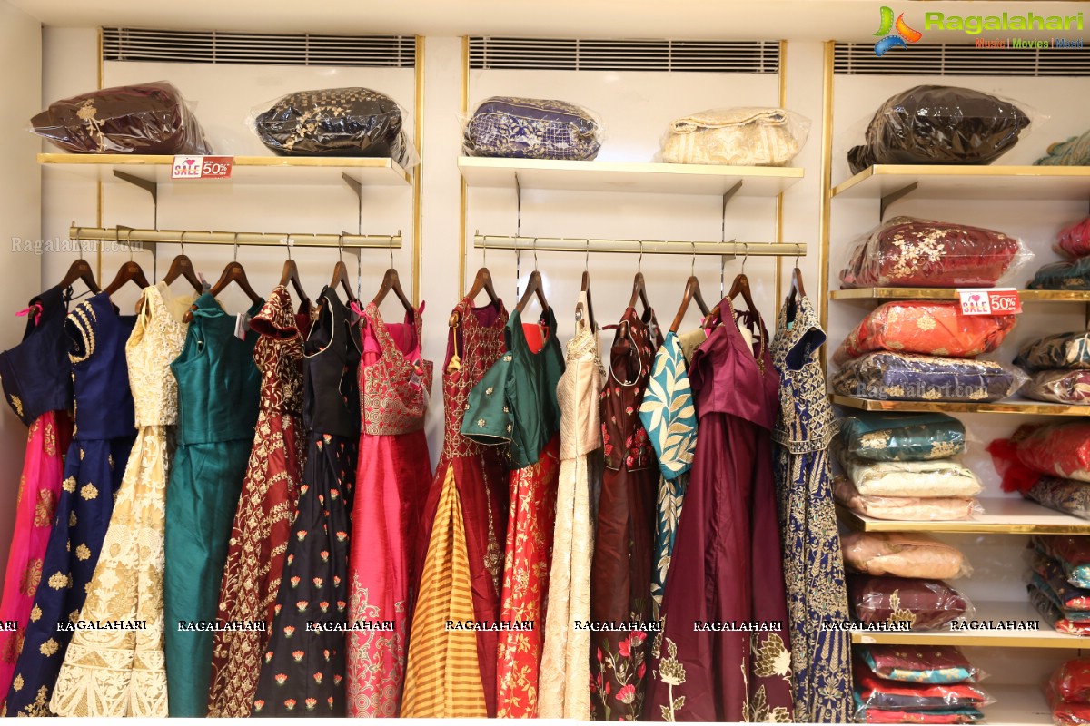 Neeru's Bloggers Meet & EID Sale at Banjara Hills Store