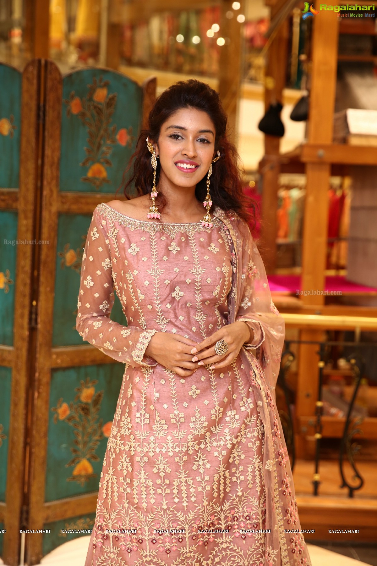 Neeru's Bloggers Meet & EID Sale at Banjara Hills Store