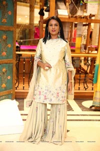 Neeru's Bloggers Meet & EID Sale at Banjara Hills Store