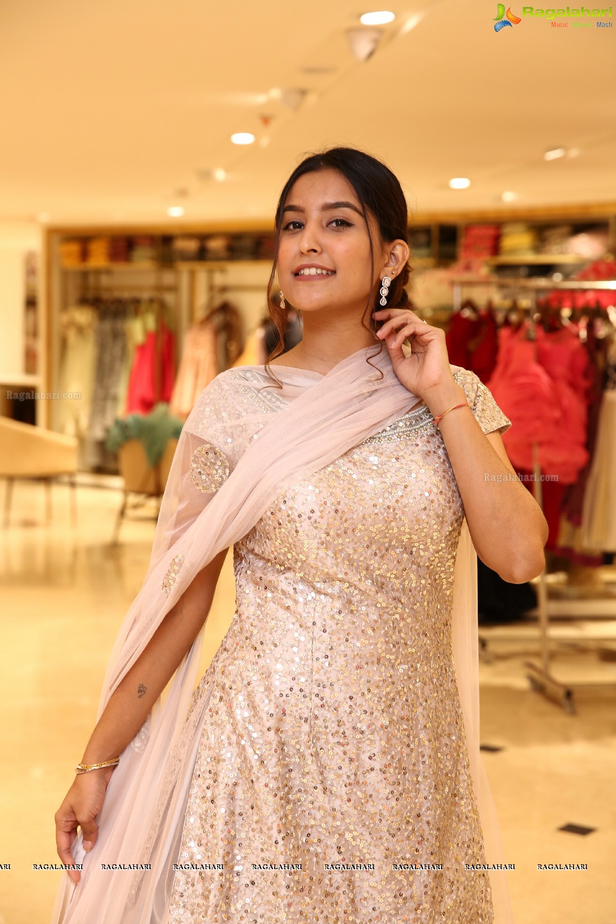 Neeru's Bloggers Meet & EID Sale at Banjara Hills Store