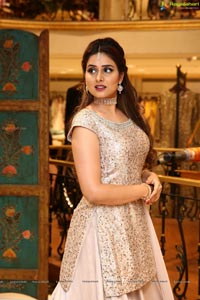 Neeru's Presents Ramzan Exclusive 'Gharara Festival'