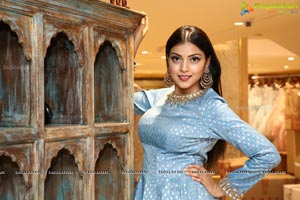 Neeru's Presents Ramzan Exclusive 'Gharara Festival'