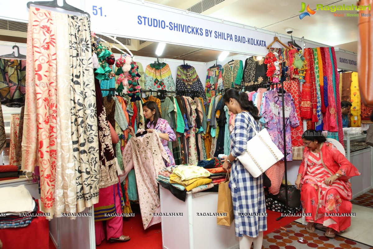 The Haat Fashion & Lifestyle Expo Begins @ Taj Krishna