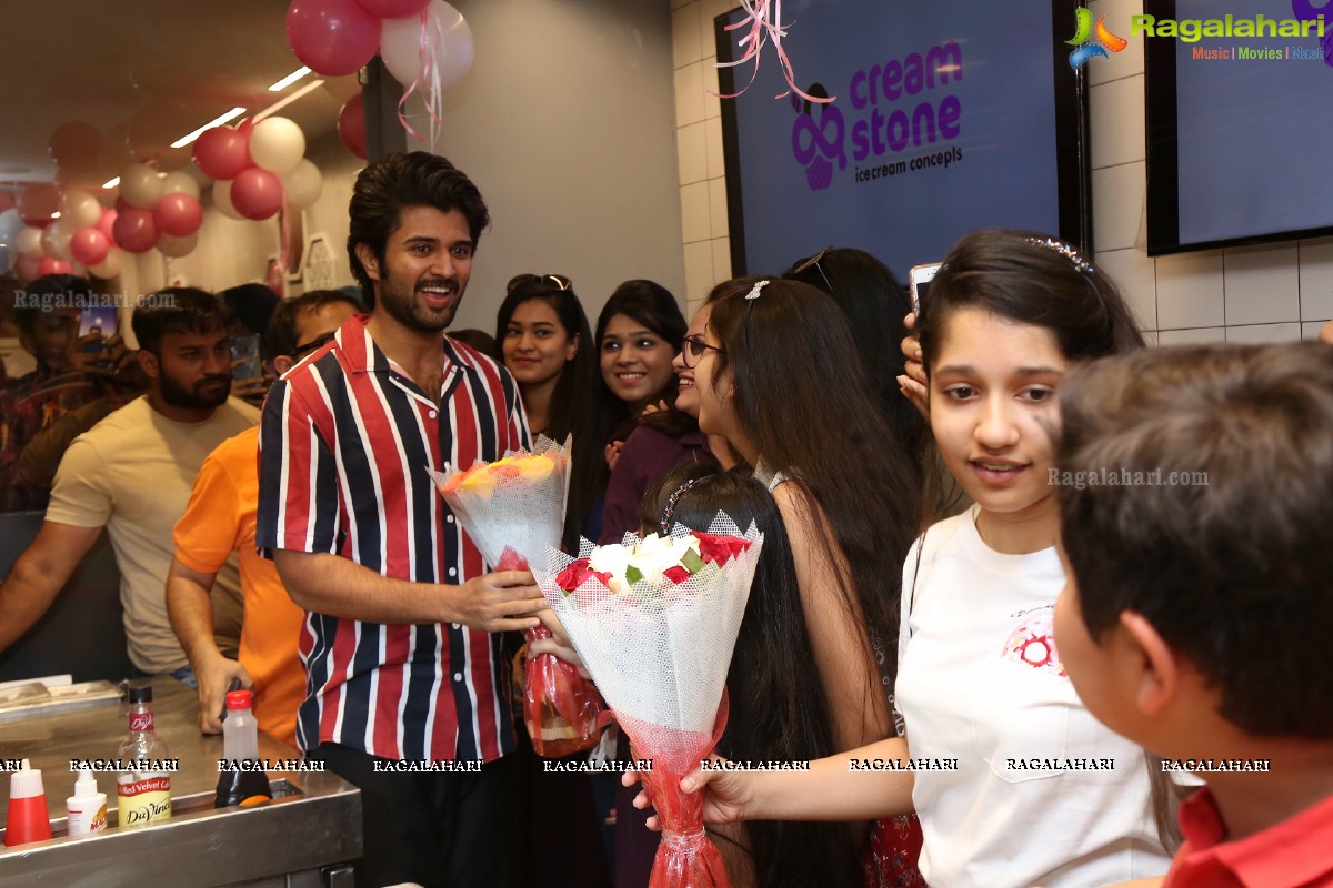 Vijay Deverakonda Distributes 9-Trucks of Creamstone Ice Cream To Celebrate Birthday