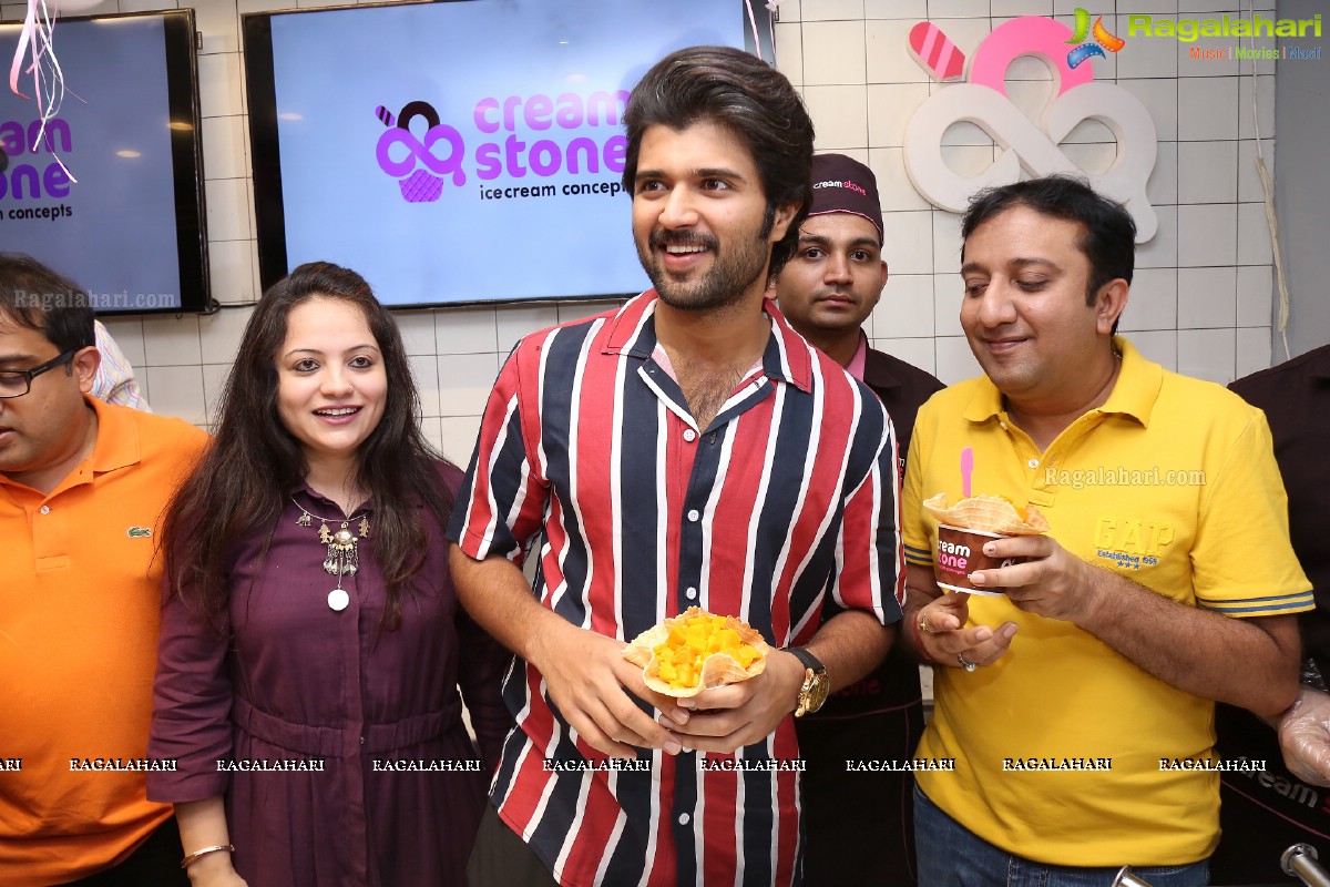 Vijay Deverakonda Distributes 9-Trucks of Creamstone Ice Cream To Celebrate Birthday