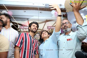 VD Distributes 9-Trucks of Creamstone Ice Cream