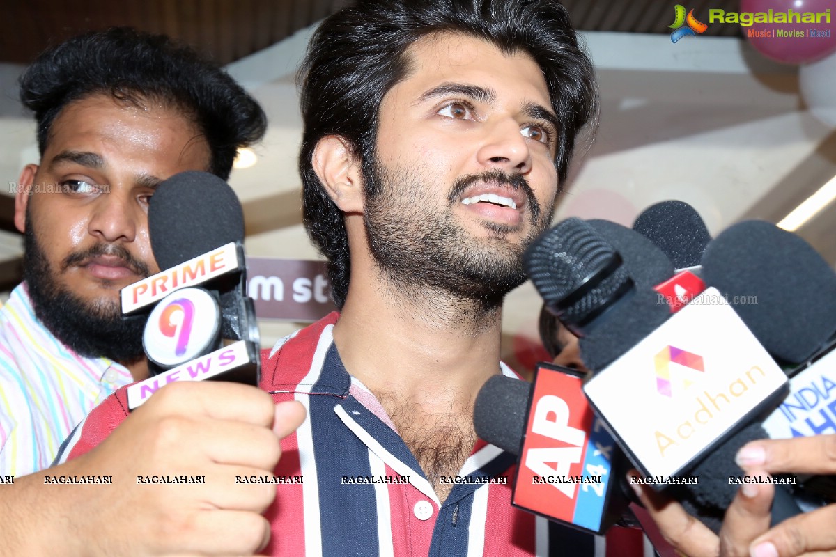 Vijay Deverakonda Distributes 9-Trucks of Creamstone Ice Cream To Celebrate Birthday