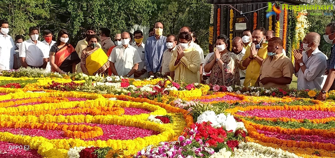 Nandamuri Family Members Pay Homage To Sr. NTR At NTR Ghat