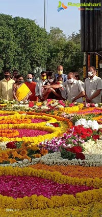 Nandamuri Family Pays Tribute To NTR