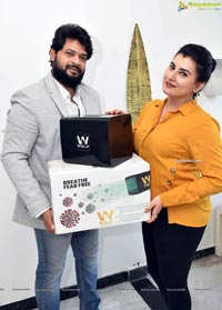 Archana Veda unveils Wolf Air Mask