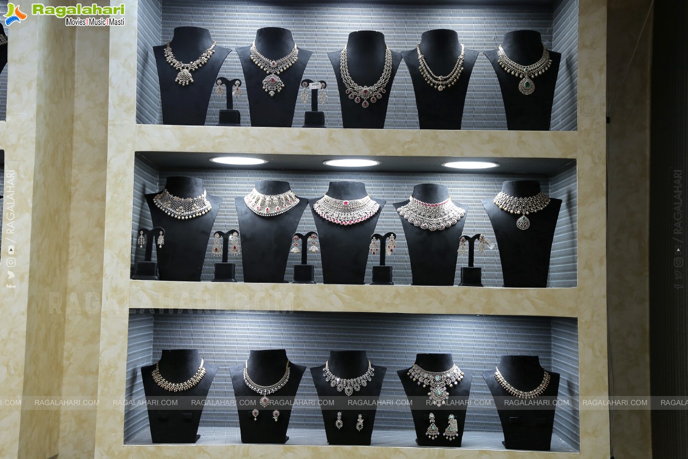 Asia Jewels Showcase Of Fine Jewellery 2022 at Hotel Radisson Blu Plaza
