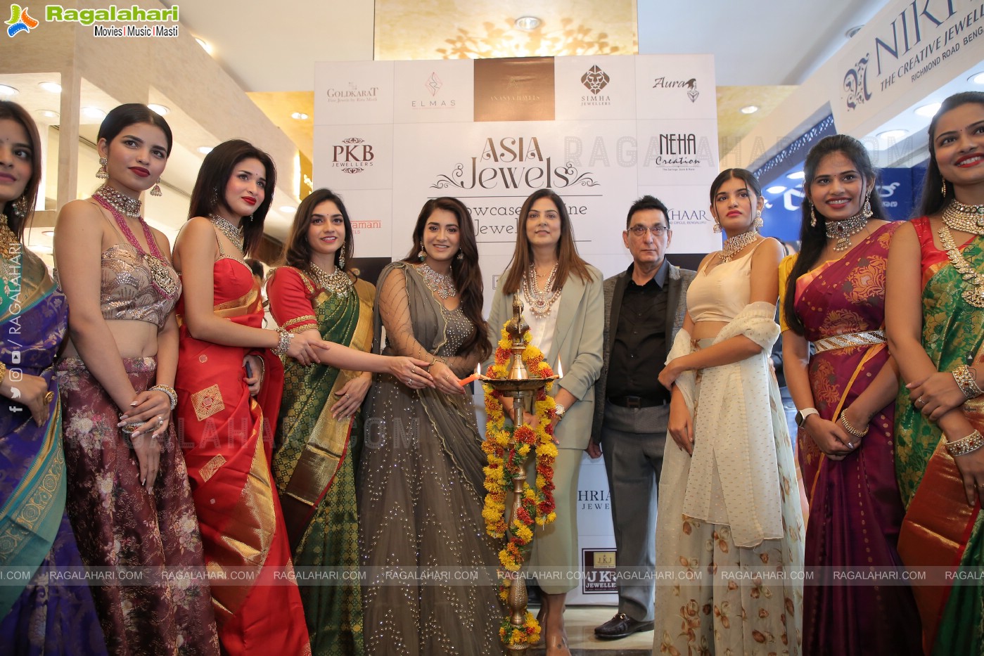 Asia Jewels Showcase Of Fine Jewellery 2022 at Hotel Radisson Blu Plaza