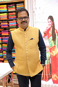 Narsingh Cloth Emporium Launch at Chandanagar