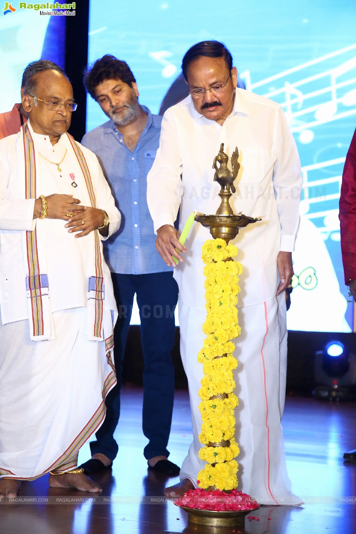 Sirivennela Jayanthi by TANA Prapancha Shahitya Vedhika and SiriVennela Family at Shilpakala Vedika, Hyderabad