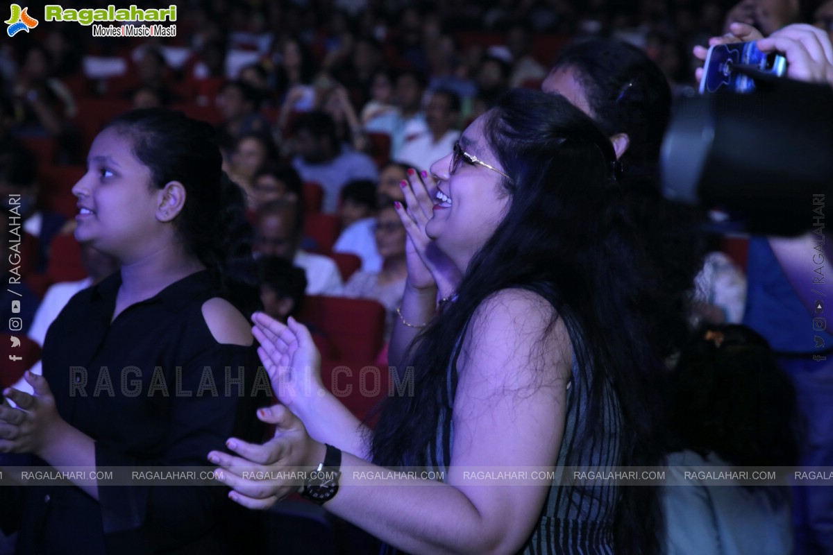 The YES Triangle - Live in concert - Shankar Mahadevan, Sivamani & Stephen Devassy at Shilpakala Vedika, Hyderabad