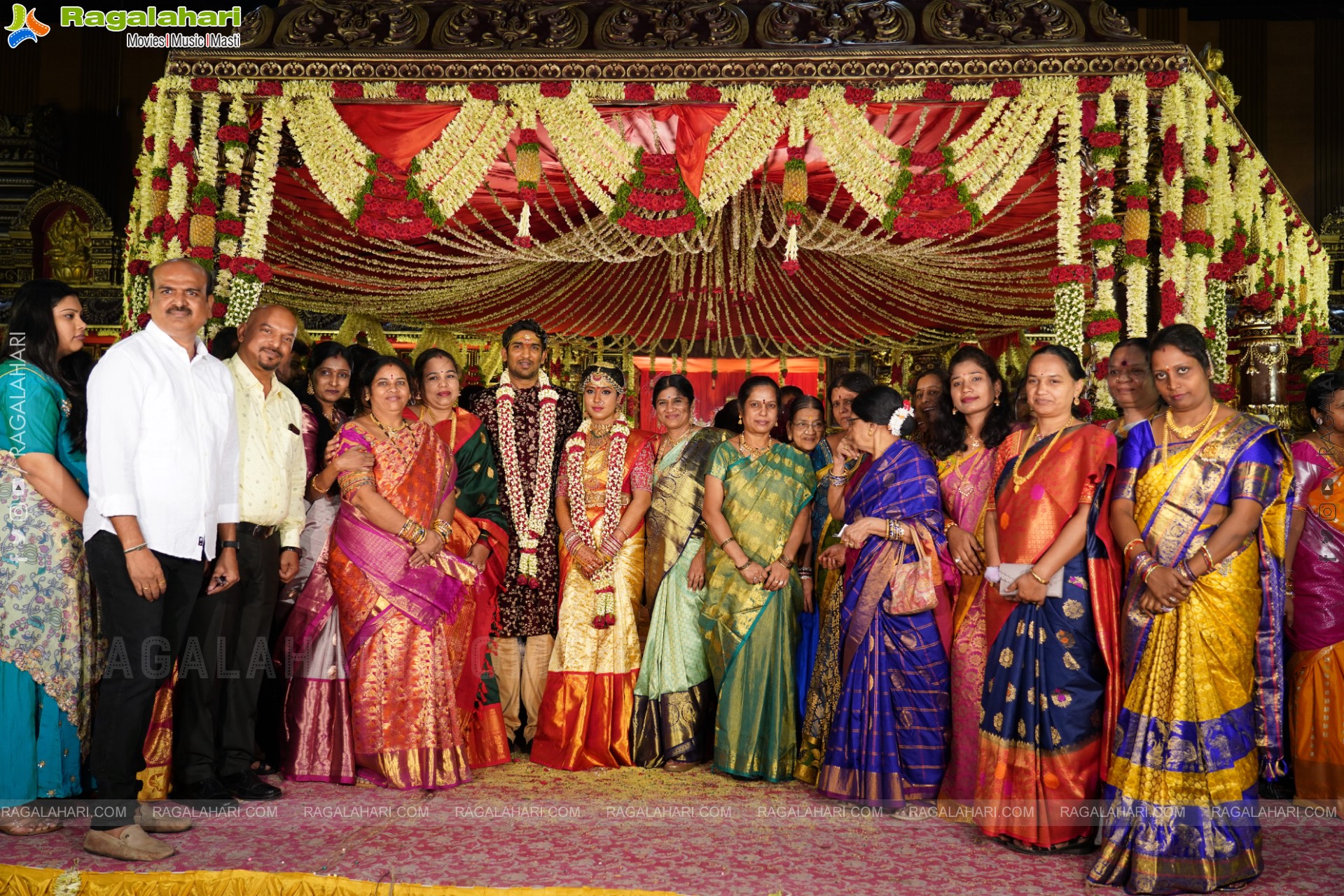 Parepally Madhu Goud's Son Vishal Goud & Shivangi Grand Wedding Ceremony