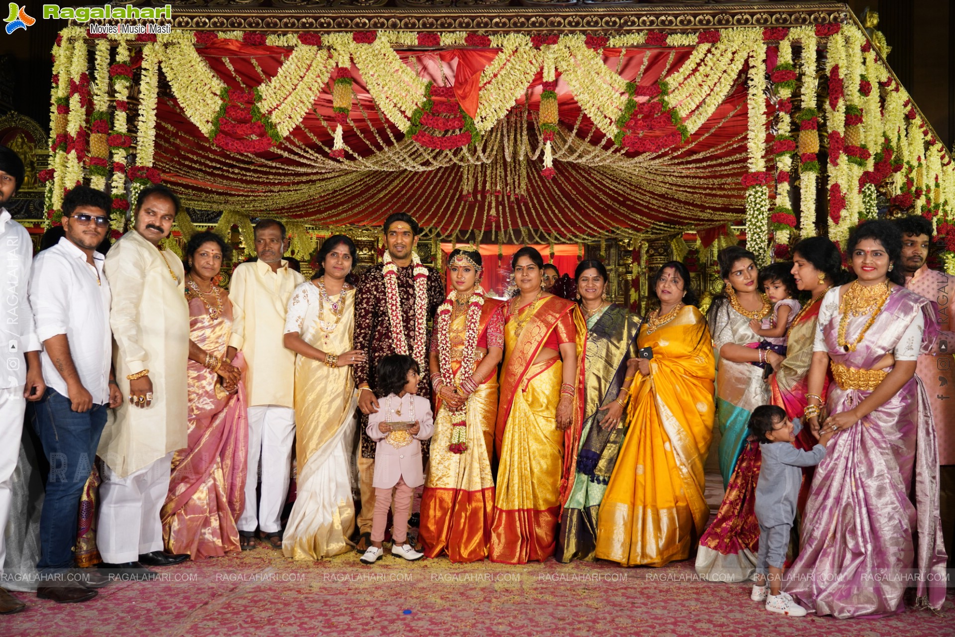 Parepally Madhu Goud's Son Vishal Goud & Shivangi Grand Wedding Ceremony