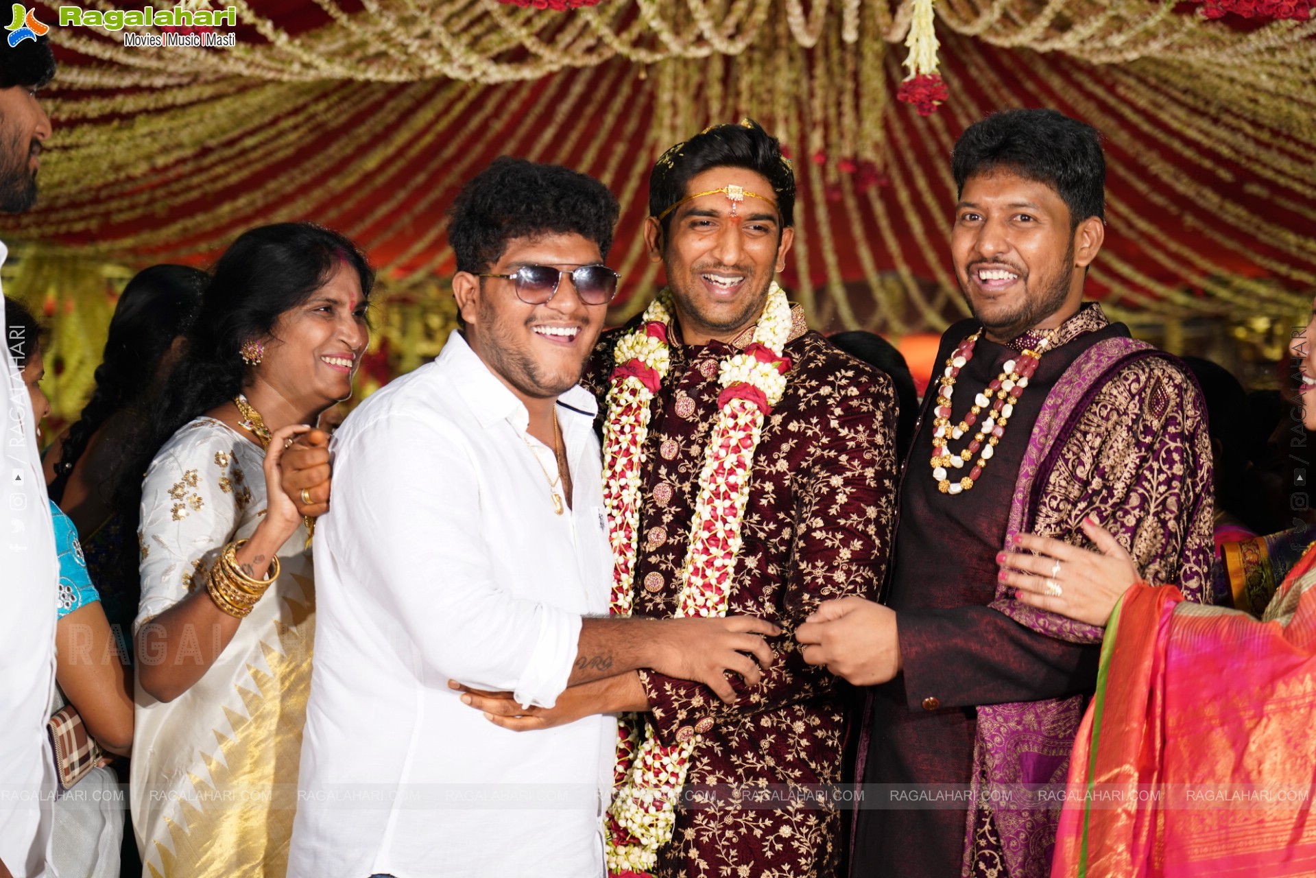 Parepally Madhu Goud's Son Vishal Goud & Shivangi Grand Wedding Ceremony