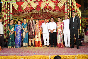 Vishal Goud & Shivangi Wedding Photos