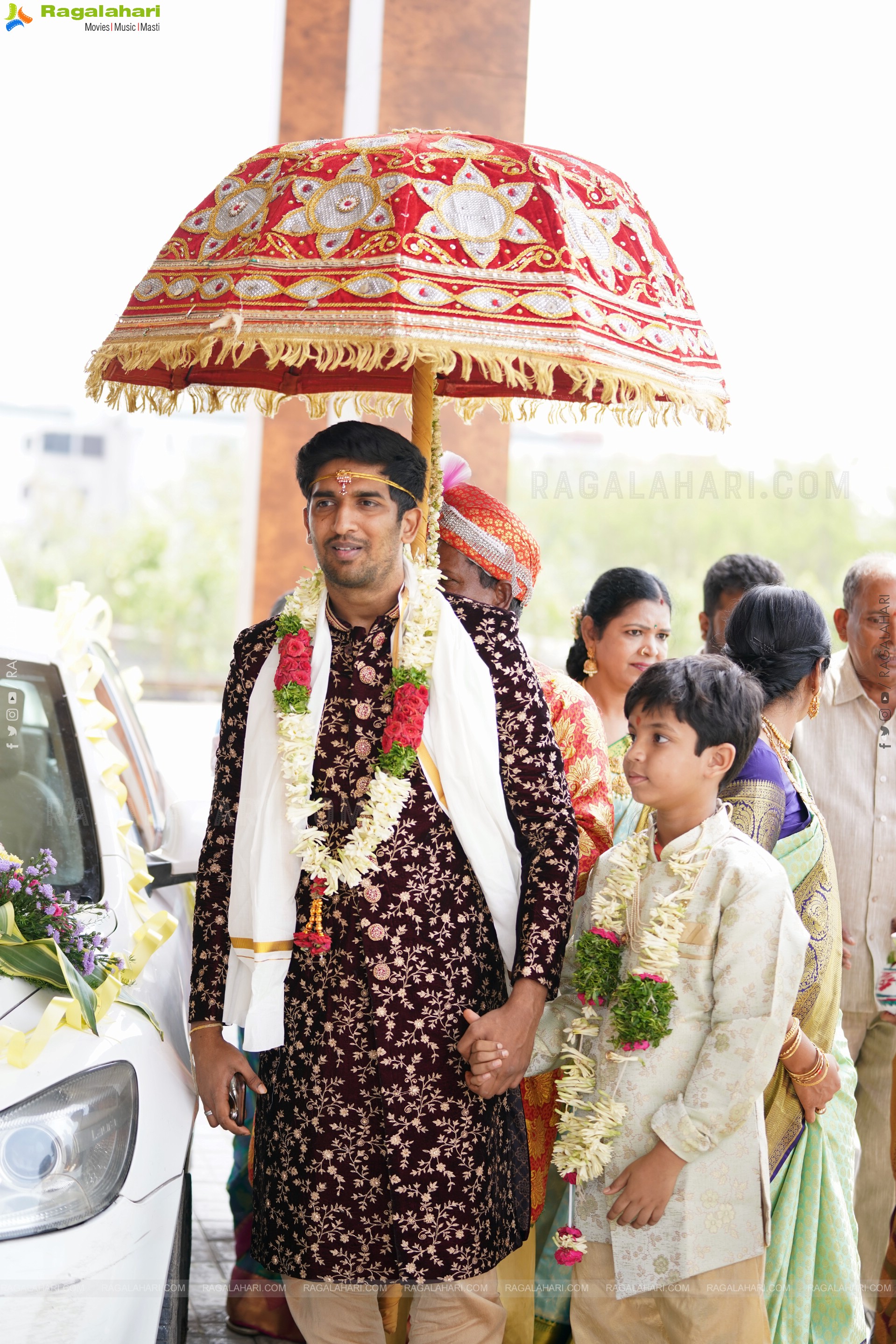 Parepally Madhu Goud's Son Vishal Goud & Shivangi Grand Wedding Ceremony