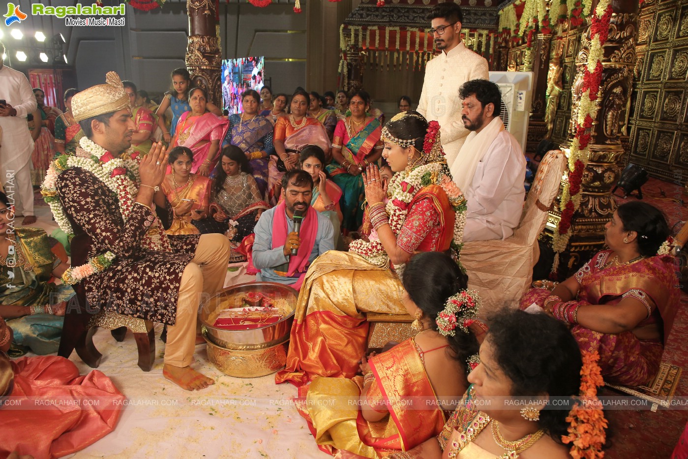 Parepally Madhu Goud's Son Vishal Goud & Shivangi Grand Wedding Ceremony