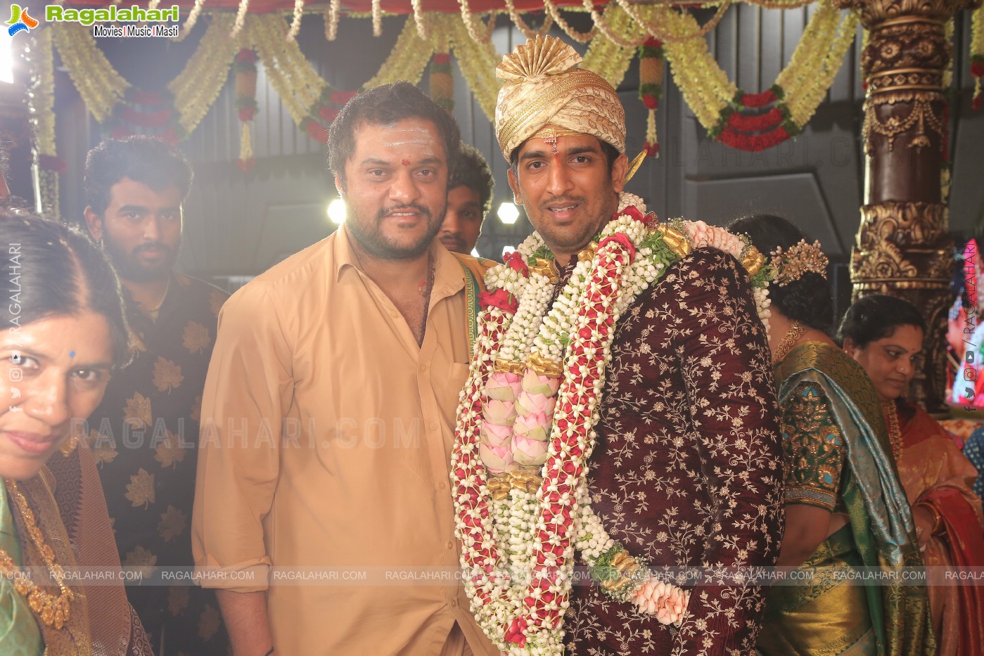 Parepally Madhu Goud's Son Vishal Goud & Shivangi Grand Wedding Ceremony