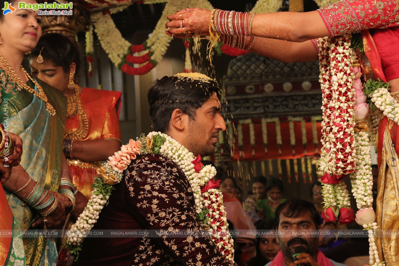 Parepally Madhu Goud's Son Vishal Goud & Shivangi Grand Wedding Ceremony