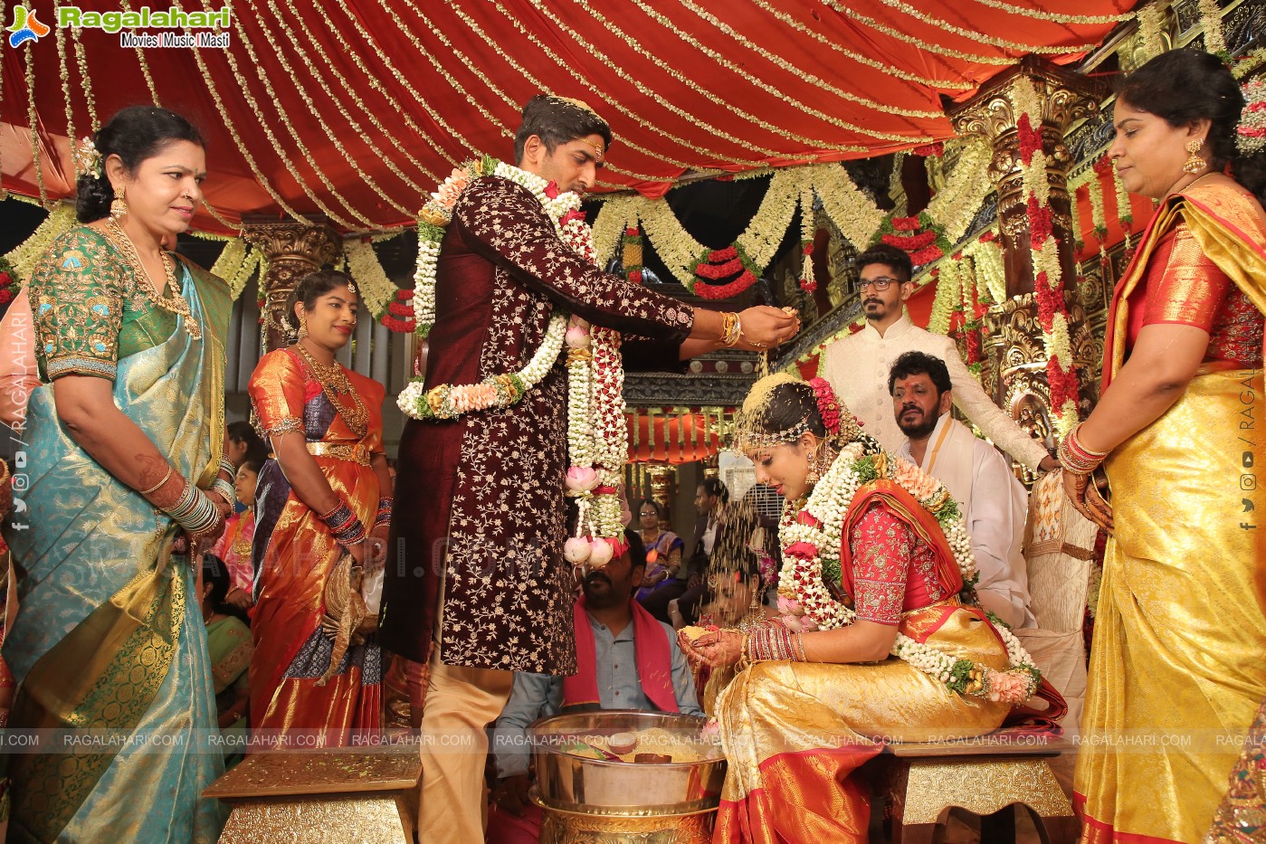 Parepally Madhu Goud's Son Vishal Goud & Shivangi Grand Wedding Ceremony