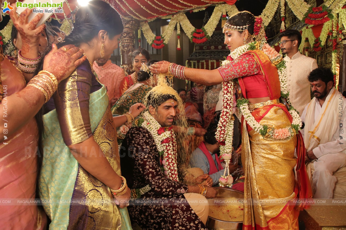 Parepally Madhu Goud's Son Vishal Goud & Shivangi Grand Wedding Ceremony