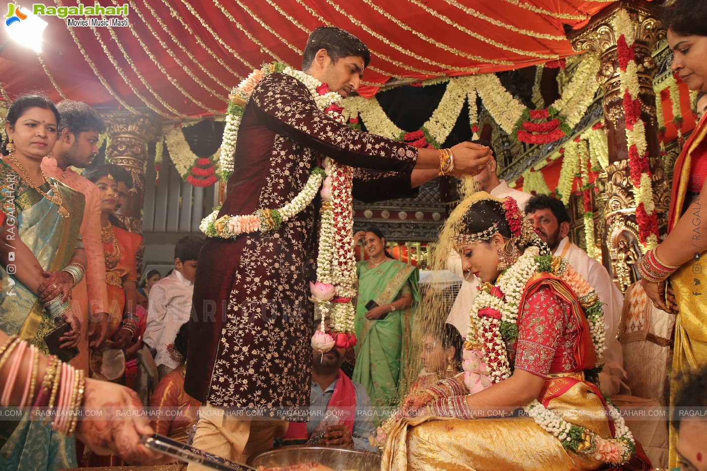 Parepally Madhu Goud's Son Vishal Goud & Shivangi Grand Wedding Ceremony