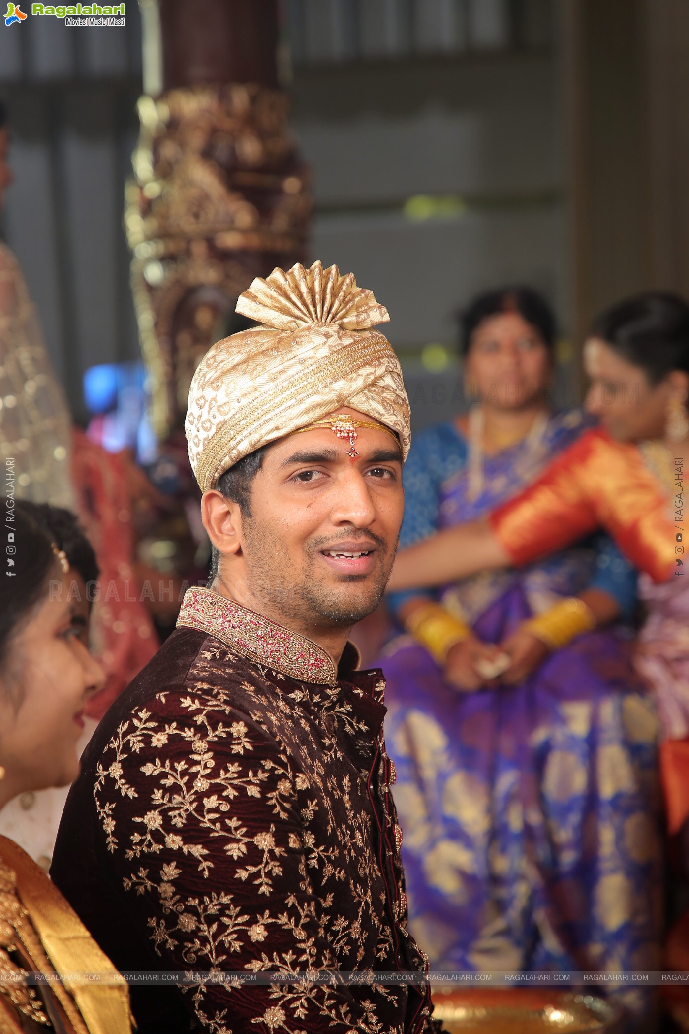 Parepally Madhu Goud's Son Vishal Goud & Shivangi Grand Wedding Ceremony