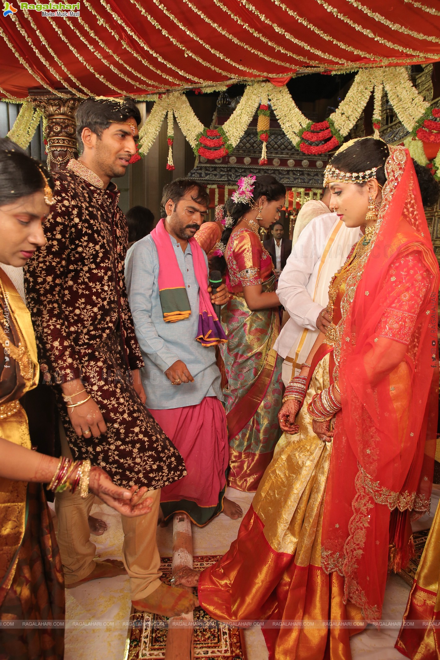 Parepally Madhu Goud's Son Vishal Goud & Shivangi Grand Wedding Ceremony