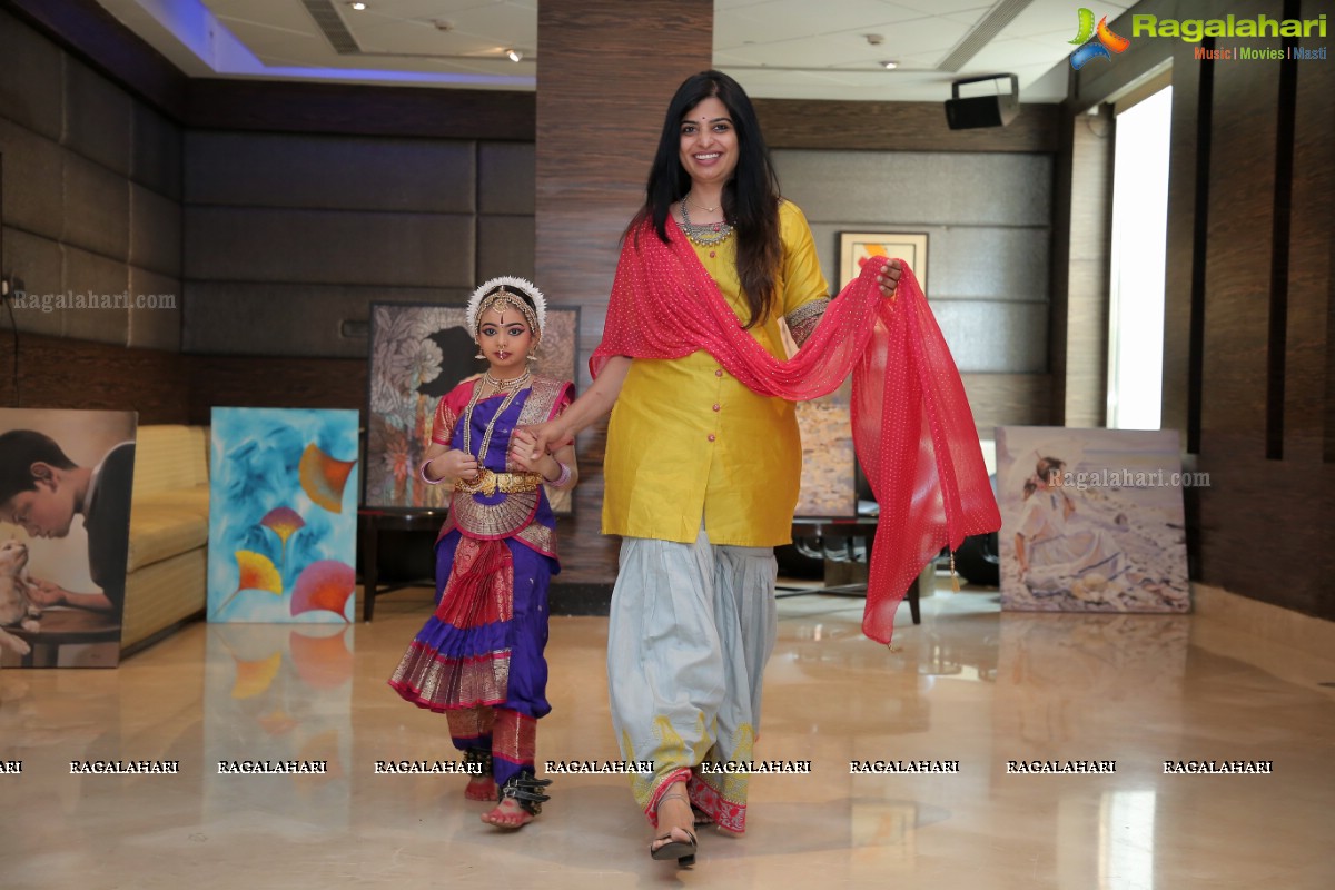 Mother's Day Celebrations - Mother & Child Twinning Fashion Walk at Visual Art Gallery 