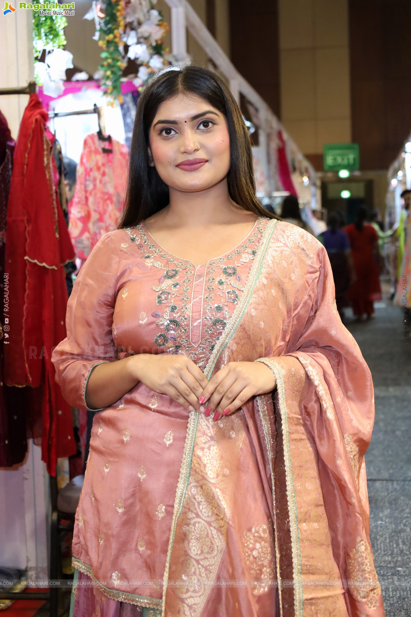 Sutraa Exhibition, Hyderabad Inaugurated by Actress Keerthi keshav bhat