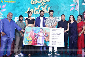 Aa Okkati Adakku Movie Pre Release Event