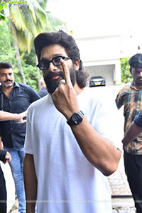 Telugu film celebrities cast their vote in Hyderabad